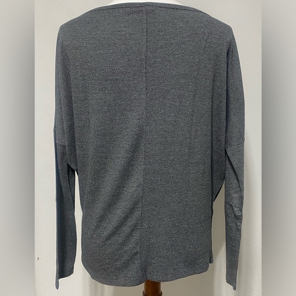 Go Couture Printed Boatneck Sweater Women’s Sz M Black Dye 1 Retail’s $148 - Picture 4 of 4